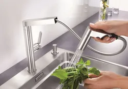 Ас үй фотосуреті үшін тартылатын кран