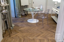 Herringbone floor in the kitchen photo