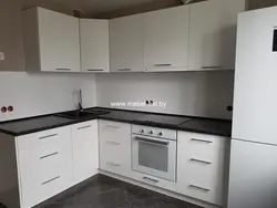 Светлые кухни из лдсп фото