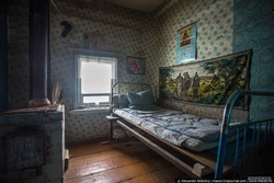 Спальня ў старым доме фота