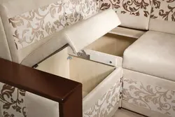 Диванҳо барои ошхона акс классикӣ