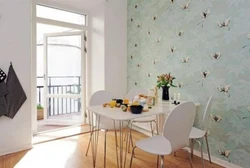Plain walls in the kitchen photo