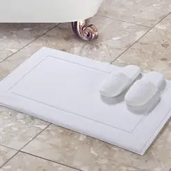 Ağ hamam döşəyi fotoşəkili