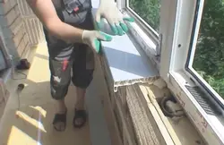 Насби тирезаҳо дар акс loggia