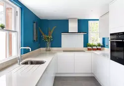 Photo white kitchen blue walls