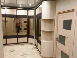 Дәліздегі Бұрыштық Шкафтардың Фотосы