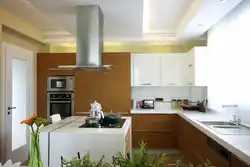Выцяжка ў столі на кухні фота