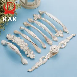 Ручкі Для Кухні З Кветкамі Фота