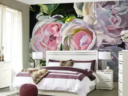 Bedroom design photo flower wallpaper