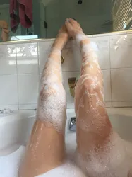 Ваннадағы аяқсыз ванналардың фотосуреттері