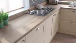 Аксбардории рангаи дуби ошхона