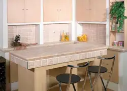 Mətbəx foto üçün kafel masa