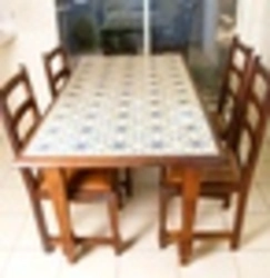 Oshxona fotosurati uchun kafel stol