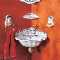 Vanna otağı fotoşəkili üçün çiçəklərlə lavabo