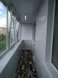 Уцепленая Лоджыя Ў Панэльным Доме Фота