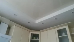 Photo of plasterboard boxes in the kitchen