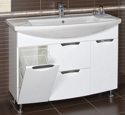 90 cm sinks in the bathroom photo