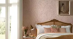 Обои для неровных стен спальни фото