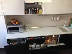 Шкафчик на столешнице на кухне фото