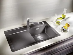 Sink with wing for kitchen photo