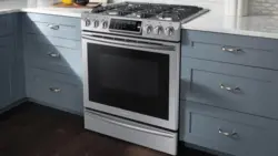 Kitchen With Oven 45 Cm Photo