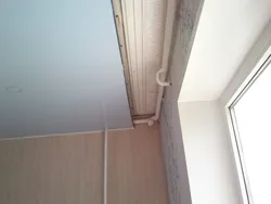Чароғдонест, Ки Дар Шифт Дар Акс Ошхона
