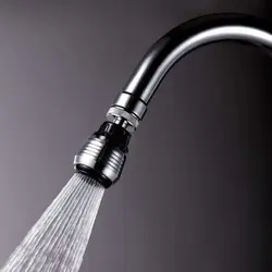 Aerator fotoşəkili olan mətbəx kranı