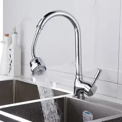 Aerator fotoşəkili olan mətbəx kranı
