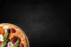 Фото на черном фоне для кухни
