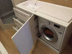Мошини Ҷомашӯӣ Бо Танӯр Дар Акс Ошхона
