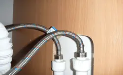 Как подключить воду на кухне фото