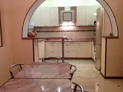 Bar ilə mətbəxdə tağların fotoşəkili