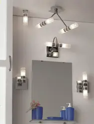 Ko'zgudagi fotosuratda hammom uchun aplik