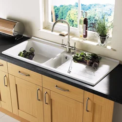 Lavabo fotosuratida bacali oshxonalar
