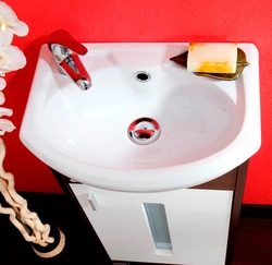 Hammom fotosuratida 40 sm lavabo