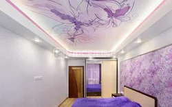 Flowers on the ceiling in the bedroom photo