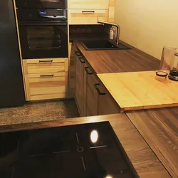 Ас үй фотосуретіне арналған күл үстелі