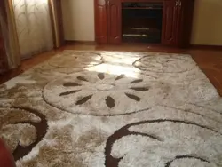 Qonaq otağında bir xalça necə qoymaq olar fotoşəkil