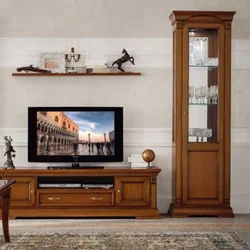 Klassik üslubda fotoşəkildə oturma otağında komodin
