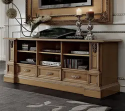 Nightstand дар меҳмонхона дар акс сабки классикӣ