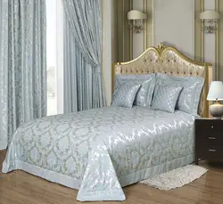 Bedspread for the bedroom in a classic style photo