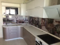 If the kitchen is glossy and the apron is matte photo