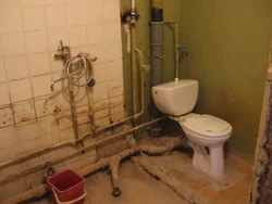 Фото ванны и туалета в кирпичных домах