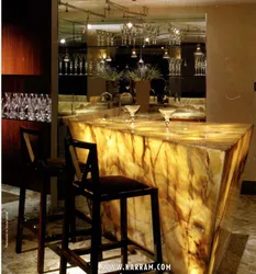 Marmardan tayyorlangan oshxona bar taymerlarining fotosurati