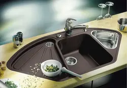 Sizning oshxonangizda qanday lavabo bor? fotosurat