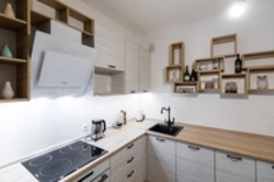 Full-wall wall cabinets in the kitchen photo