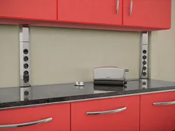 Розеткаҳо дар countertop дар акс ошхона дар дохили