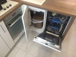 Kitchen with dishwasher and oven photo