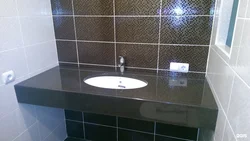 Vanna Otağı Fotoşəkilində Alçıpandan Hazırlanmış Lavabonun Altında Tezgah