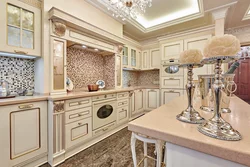 Интерьер королевской кухни
